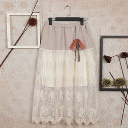 毛織百搭半身裙 秋冬時(shí)尚的溫暖之選